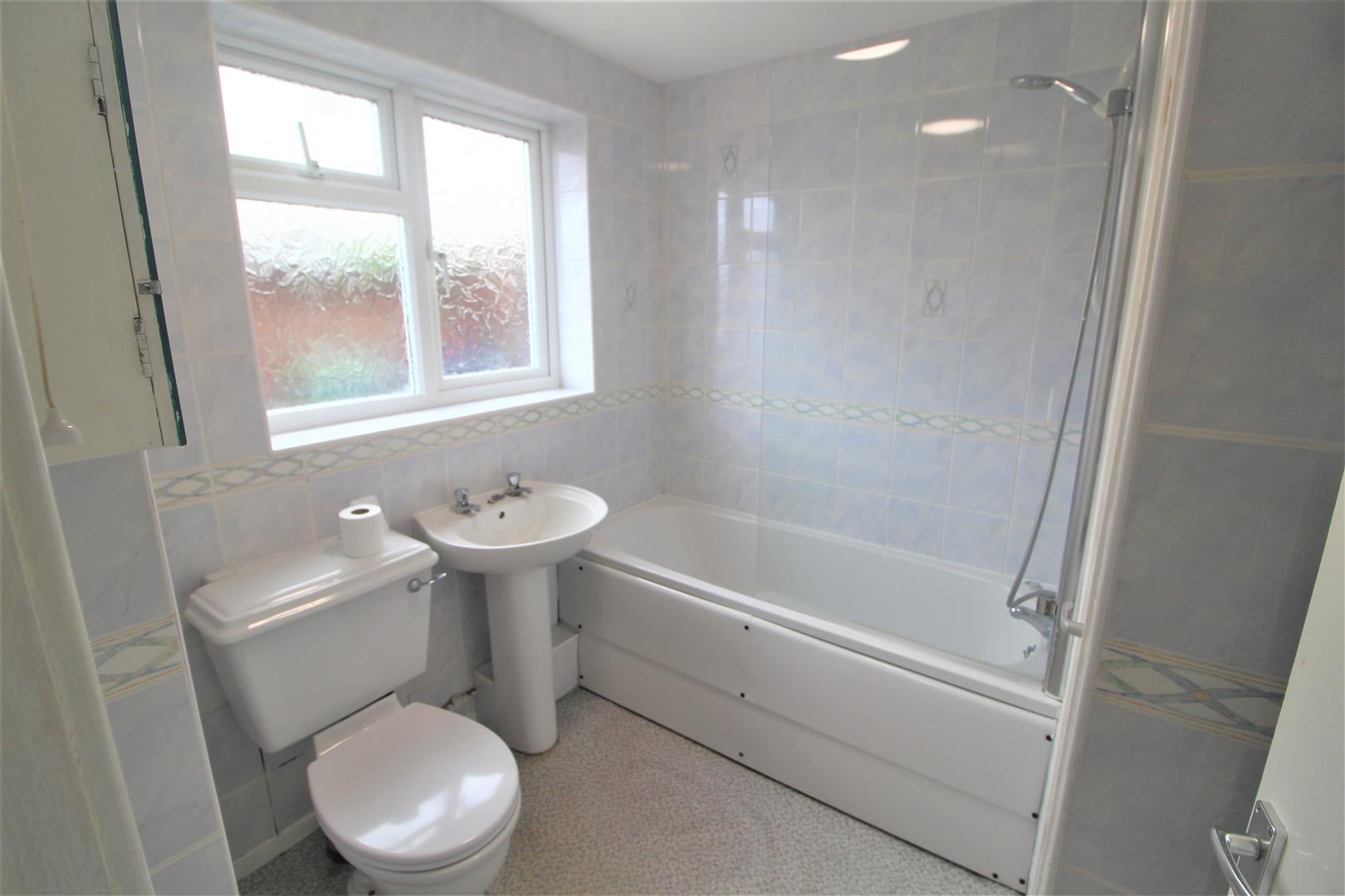 3 Davies Drive, Shrewsbury, SY4 5YW To Let